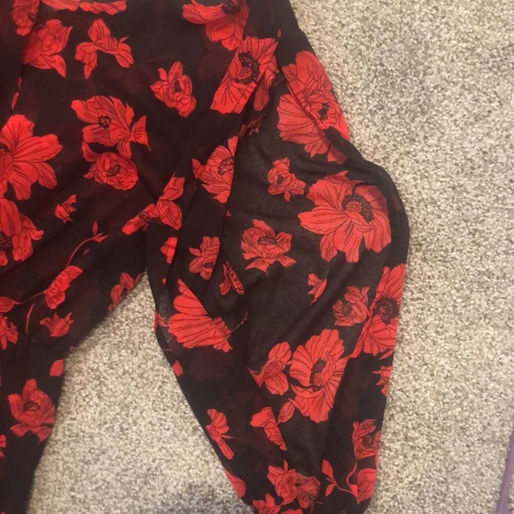 Floral see through romper - Picture 4 of 4